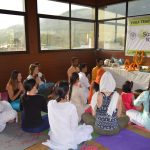 How To Choose The Right Yoga Teacher Training Program In India